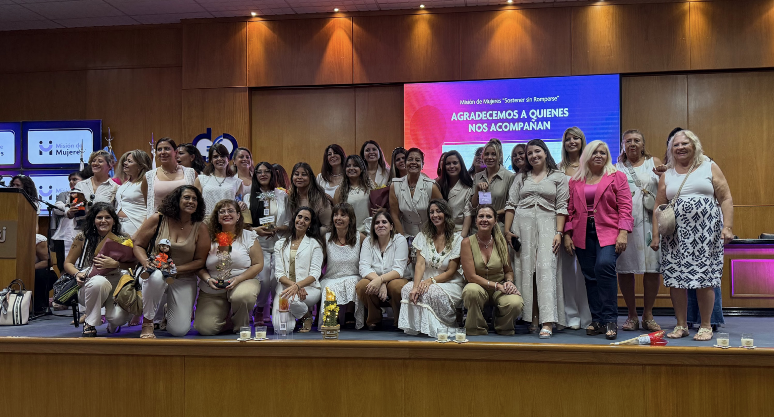 Misión de Mujeres Misión de Mujeres - Fundación Mujer en la Minería